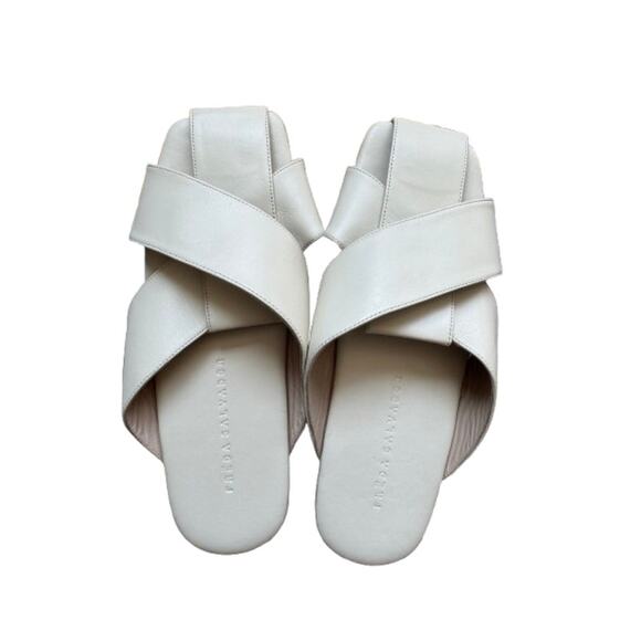 Frēda Salvador Josi Slip On Mule - Picture 11 of 11